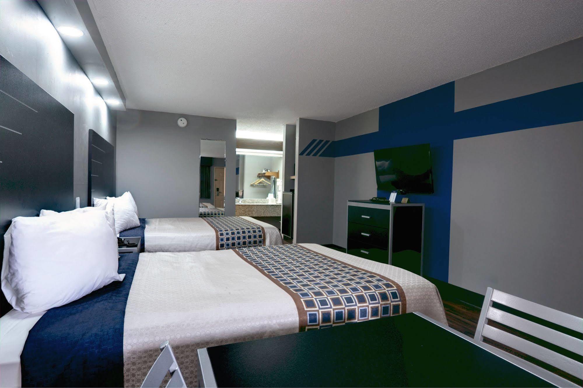 Red Roof Inn & Suites Athens, Al المظهر الخارجي الصورة